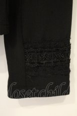 画像3: Ozz oneste / レースデコルテブラウス風カットソー  ブラック￥ O-26-09-26-054-OO-TO-IG-OS (3)