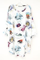 画像1: TRAVAS TOKYO / Acrylic art round hem BIG TEE　BIGTシャツ  ホワイト O-26-09-29-033-PU-TO-IG-OS (1)