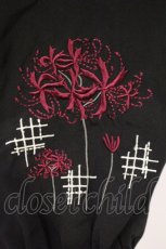 画像2: axes femme / 彼岸花刺繍ハイネックシャツ F クロ O-26-09-29-060-AX-BL-IG-OS (2)