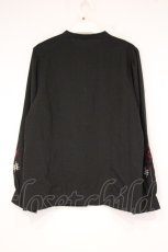 画像3: axes femme / 彼岸花刺繍ハイネックシャツ F クロ O-26-09-29-060-AX-BL-IG-OS (3)