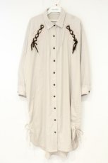 画像1: axes femme / 袖レースアップシャツワンピース M ベージュ O-26-09-29-086-AX-OP-OW-OS (1)