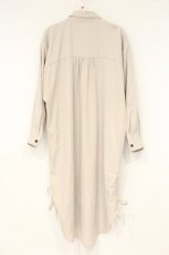 画像3: axes femme / 袖レースアップシャツワンピース M ベージュ O-26-09-29-086-AX-OP-OW-OS (3)