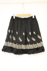 画像1: axes femme / 薔薇刺繍入りスカート M クロ O-26-10-01-1019-AX-SK-OW-OS (1)