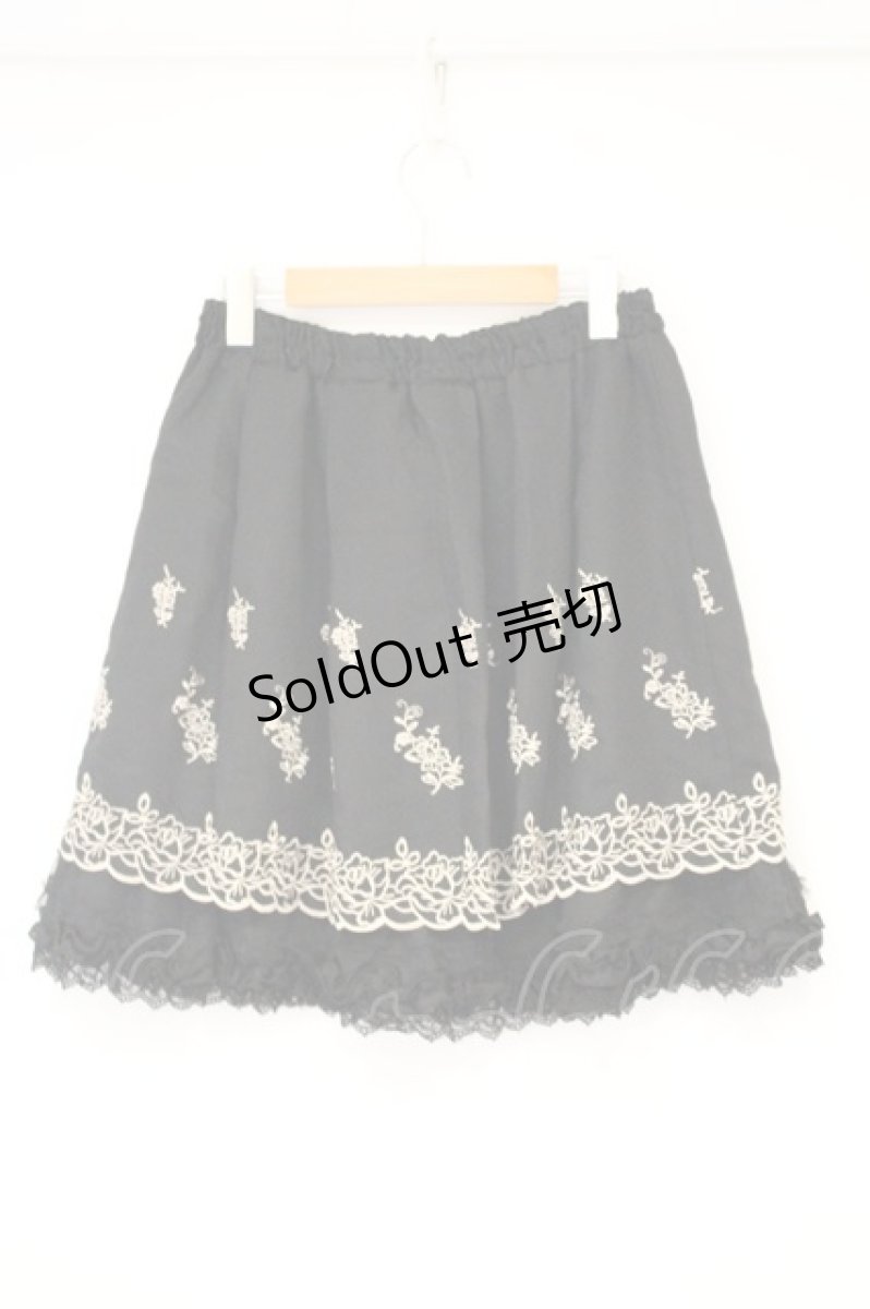 画像3: axes femme / 薔薇刺繍入りスカート M クロ O-26-10-01-1019-AX-SK-OW-OS (3)