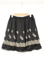 画像3: axes femme / 薔薇刺繍入りスカート M クロ O-26-10-01-1019-AX-SK-OW-OS (3)