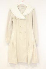 画像1: axes femme POETIQUE / フリル襟ガーリートレンチ M アイボリー O-26-10-05-044-AX-CO-IG-OS (1)