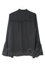 画像3: axes femme / ジャボ風フリルブラウス F クロ O-26-10-05-023-AX-BL-OW-OS (3)