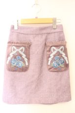 画像1: axes femme kawaii / 刺繍ポケットスカート M ラベンダー O-26-10-11-013-AX-SK-OW-OS (1)