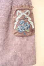 画像2: axes femme kawaii / 刺繍ポケットスカート M ラベンダー O-26-10-11-013-AX-SK-OW-OS (2)