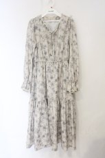 画像1: axes femme POETIQUE / クラシックフラワーワンピース M グレージュ O-26-10-11-016-AX-OP-OW-OS (1)
