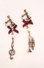 画像2: axes femme POETIQUE / カルテットイヤリング  ゴールド O-26-10-12-1011-AX-AC-OW-OS (2)