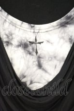 画像2: Ozz Croce / プリントドレープアシメカットソー  ブラック O-26-10-12-097-OO-TO-IG-OS (2)
