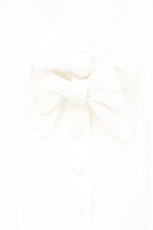 画像2: INGEBORG / ピンタックダブルリボンノーカラーブラウス  シロ O-26-10-19-072-LO-BL-IG-OS (2)