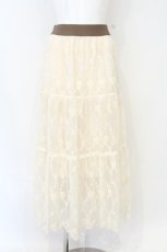 画像1: axes femme POETIQUE / レースティアードロングスカート  アイボリー O-26-10-23-074-AX-SK-IG-OS (1)