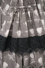 画像4: ATELIER PIERROT / Rosy Bouquet Dress  チャコール O-26-10-24-036-EL-OP-IG-OS (4)