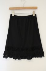 画像1: axes femme / 裾モチーフ使いペチスカート M クロ O-26-10-25-069-AX-SK-OW-OS (1)