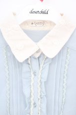 画像2: axes femme / 襟刺繍シフォンブラウス M サックス×アイボリー O-26-10-26-077-AX-BL-IG-OS (2)