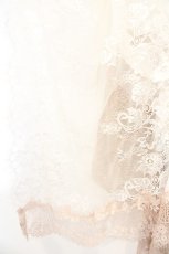画像3: OZZ ANGELO / レース2WAYジレ  ホワイト×アイボリー O-26-10-27-069-OO-TO-IG-OS (3)