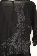 画像4: Ozz Croce / ドレーププリントカットソー  ブラック O-26-10-27-073-OO-TO-IG-OS (4)