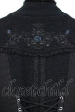 画像5: Ozz oneste / レースアップパイルカーディガン  ブラック×薔薇刺繍 O-26-10-27-084-OO-TO-IG-OS (5)