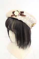 画像1: axes femme / ブローチ付きサマーベレー 57.5cm キナリ O-26-10-28-005-AX-AC-OW-OS (1)