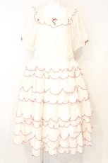 画像1: PINK HOUSE / フルーツ刺繍フリルワンピース  オフシロ×アカ O-26-10-29-054-LO-OP-IG-OS (1)