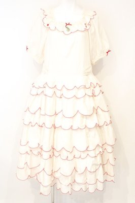 Preview of フルーツ刺繍フリルワンピース  オフシロ×アカ