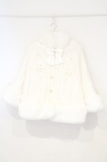 画像1: Amavel / ハートケーブル編みニットポンチョ  オフシロ O-26-10-29-009-CA-CO-IG-OS (1)