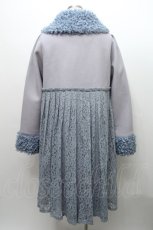 画像2: 【SALE】Swankiss / COAT プードルファーカラーバックレースコート  サックス S-24-01-15-057-CA-CO-UT-ZTC010 (2)