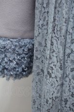 画像3: 【SALE】Swankiss / COAT プードルファーカラーバックレースコート  サックス S-24-01-15-057-CA-CO-UT-ZTC010 (3)
