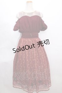 axes femme POETIQUE / ディズニーアラジン/ワンピース  エンジ S-24-07-22-057-AX-OP-AS-ZT118
