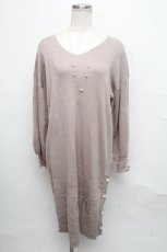 画像1: 【SALE】axes femme / ネックレス付ニットワンピース   S-24-09-14-039-AX-OP-AS-ZT032 (1)