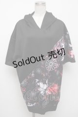 NieR Clothing / 和柄九尾切替プルオーバー  黒ｘ赤 S-24-10-24-027-PU-TO-HR-ZT183