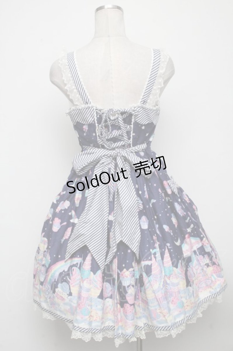 画像2: Angelic Pretty / MilkyPlanetジャンパースカート  紺 S-24-11-14-050-AP-OP-AS-ZS (2)