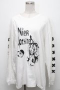 NieR Clothing / プリントトレーナー  白 S-24-12-15-064-PU-TO-HR-ZT376