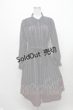 画像1: 【SALE】axes femme / ブローチ付バイカラーワンピース  赤ｘ紺 S-24-12-24-050-AX-OP-HR-ZT463