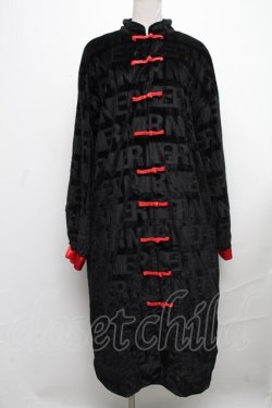 画像1: NieR Clothing / チャイナボタンベロアロングワンピース  赤ｘ黒 S-24-12-24-047-PU-JA-HR-ZT188