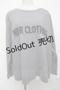 【SALE】NieR CLOTHING / ロゴ刺繍トップス  グレー S-25-01-05-025-PU-TO-AS-ZT139