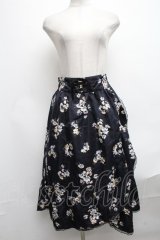 axes femme / フリルデザインラッフルスカート  紺 S-25-01-11-077-AX-SK-AS-ZI