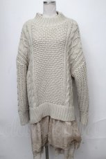 画像1: 【SALE】An MILLE / フリルデザインニットワンピース  グリーンｘベージュ S-25-01-11-022-EL-OP-AS-ZT165 (1)