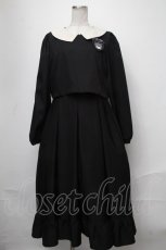 画像1: 【SALE】m petit by misako / サンリオキャラクターズコラボ クロミワッペン付きワンピース  黒 S-25-01-11-036-LO-OP-AS-ZT152 (1)