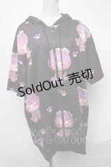 NieR Clothing / プリント半袖パーカー  黒 S-25-01-19-030-PU-TO-HR-ZS