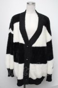 KRY CLOTHING / 「GAKUEN」 ボーダー柄ニットカーディガン  黒ｘ白 S-25-01-22-1066-EL-TS-HR-ZT354