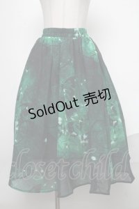 NieR Clothing / プリントシフォンスカート  グリーン S-25-01-22-1091-PU-SK-AS-ZS