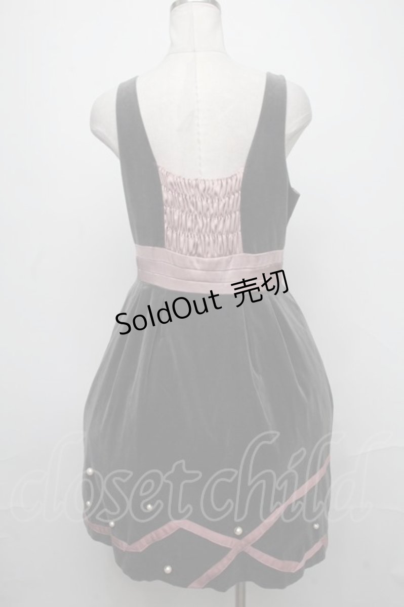 画像2: 【SALE】Jane Marple / リボン&パールベロアジャンパースカート  グレー S-25-01-25-068-JM-OP-HR-ZT360 (2)