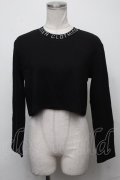 NieR Clothing / 首元刺繍ショートトップス  黒 S-25-01-25-025-PU-TO-HR-ZS