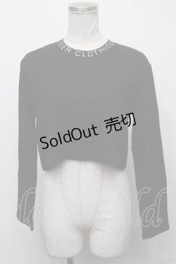 画像1: NieR Clothing / 首元刺繍ショートトップス  黒 S-25-01-25-025-PU-TO-HR-ZS