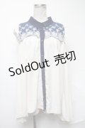 axes femme / ノースリーブブラウス  オフｘブルー S-25-02-04-043-AX-BL-AS-ZS