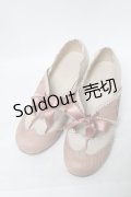 axes femme / バラくり抜きリボンパンプス  ベージュ S-25-02-08-005-AX-SK-HR-ZS