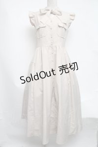 An MILLE / フロントボタンノースリーブワンピース  ベージュ S-25-02-08-035-EL-OP-AS-ZS